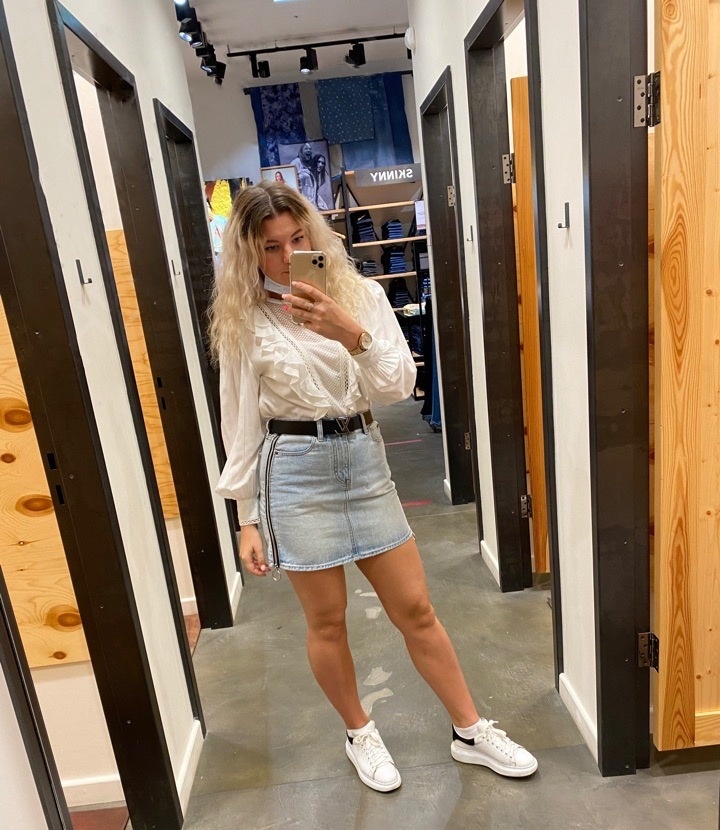 Ирен привлекальеная девушка из Чебоксар цена от 3500 руб