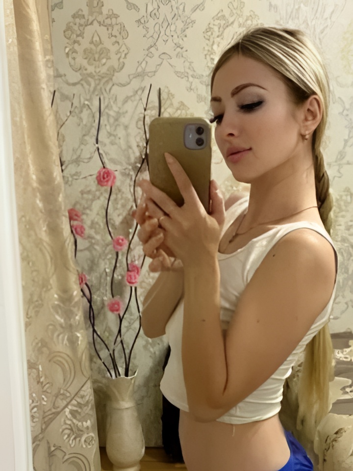 Индивидуалка Рената, доступна для личного знакомства от 5000 руб