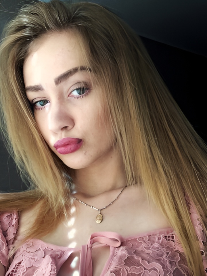 Индивидуалка Викуся, доступна для личного знакомства от 5000 руб