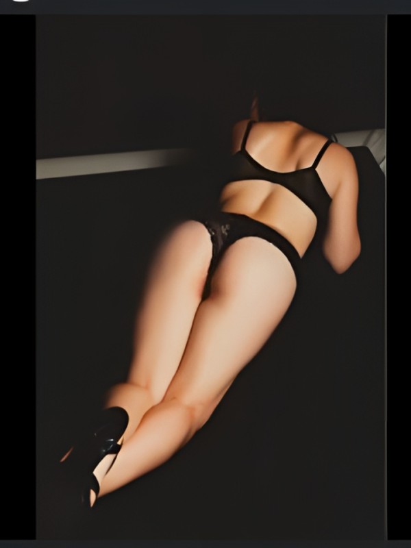 Анфиса привлекательная девушка из Чебоксар цена от 4000 руб