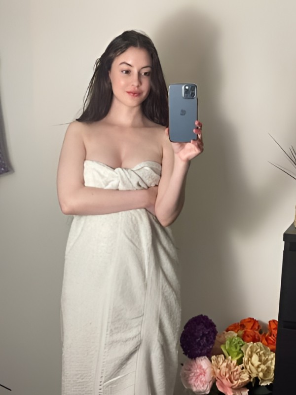 Ната привлекательная девушка из Чебоксар цена от 2500 руб