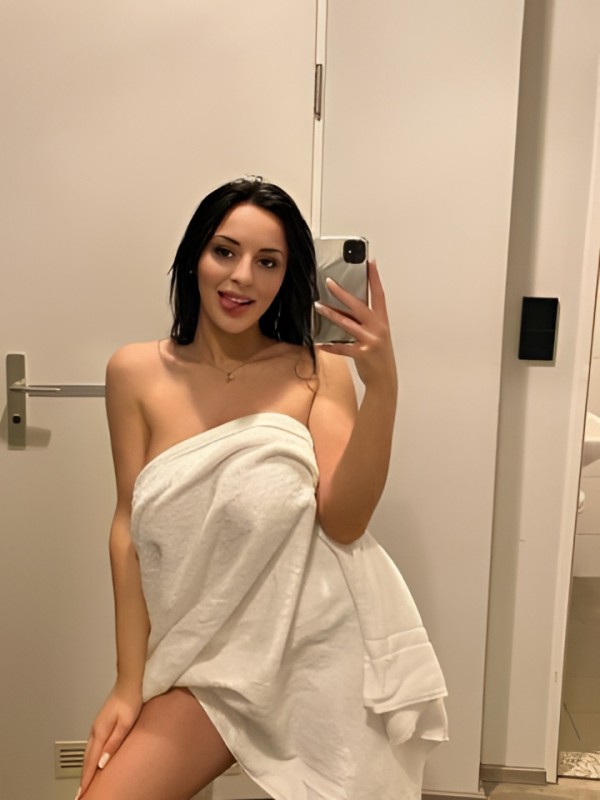 Вероника привлекательная девушка из Чебоксар цена от 2500 руб