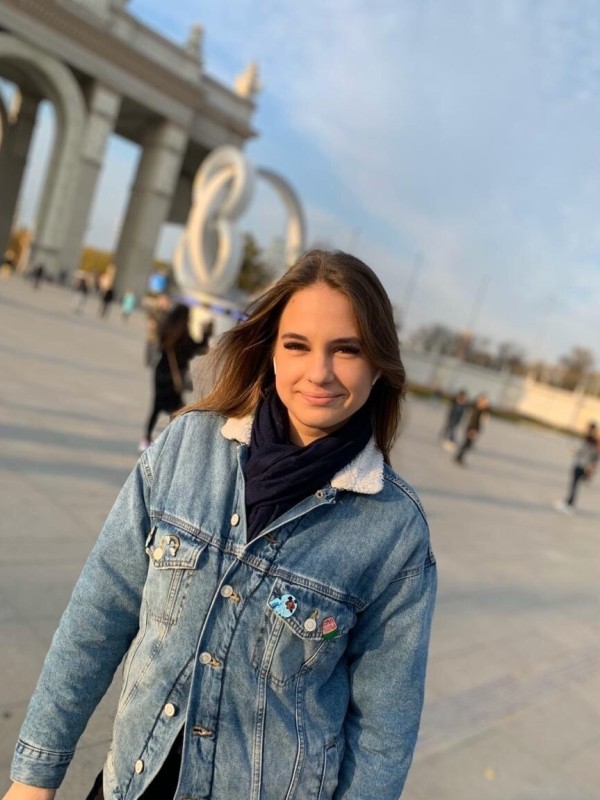 Надежда привлекательная девушка из Чебоксар цена от 3500 руб