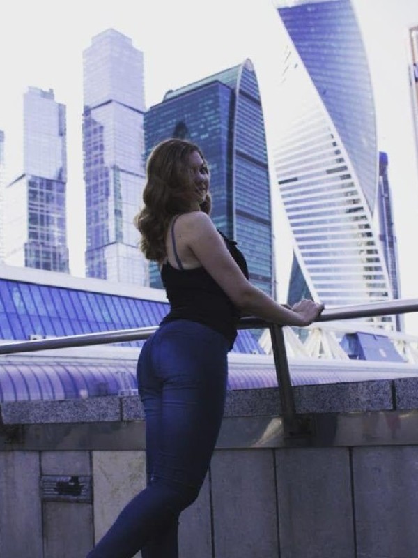 Алина привлекательная девушка из Чебоксар цена от 3500 руб