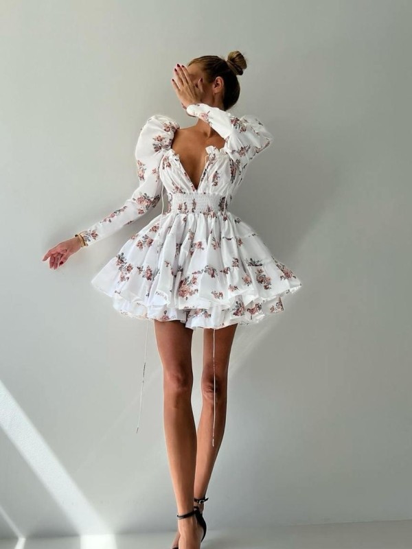 Юля привлекательная девушка из Чебоксар цена от 8000 руб